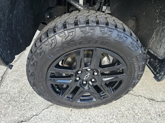 used 2024 Chevrolet Silverado 1500 car