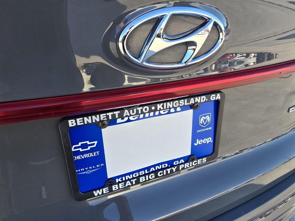 used 2023 Hyundai Santa Fe car, priced at $30,995