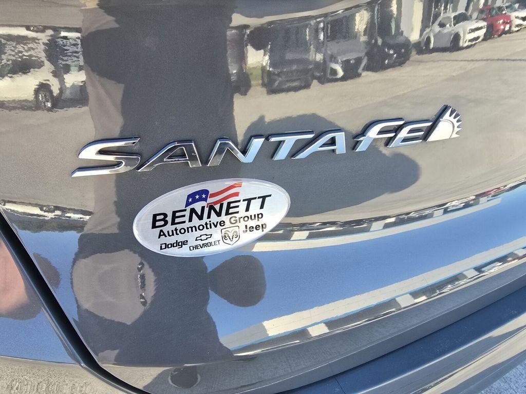used 2023 Hyundai Santa Fe car, priced at $30,995