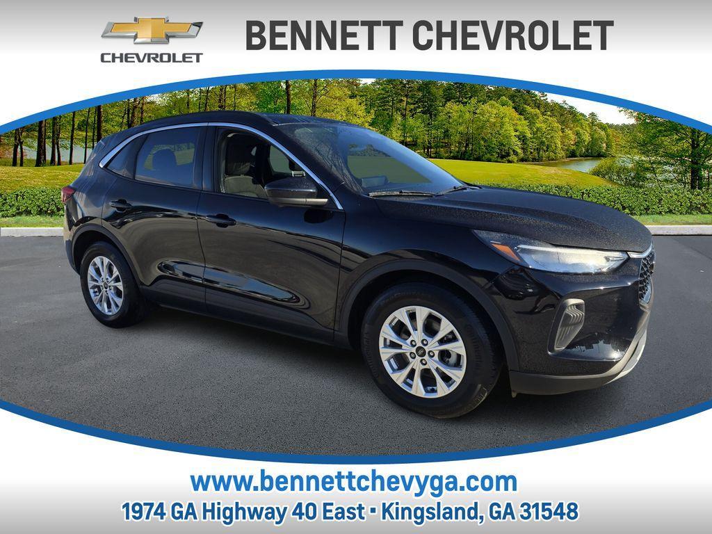 used 2023 Ford Escape car, priced at $22,995