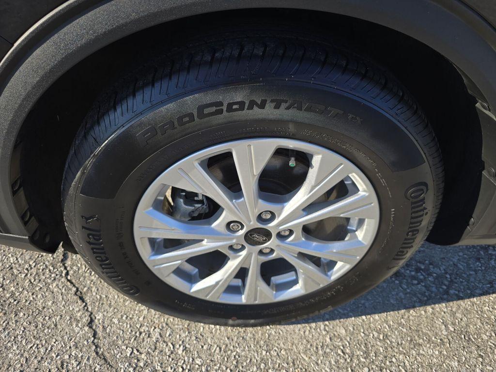 used 2023 Ford Escape car, priced at $22,995