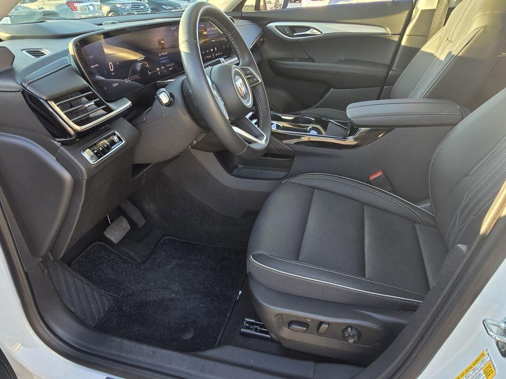 used 2025 Buick Envision car, priced at $38,390