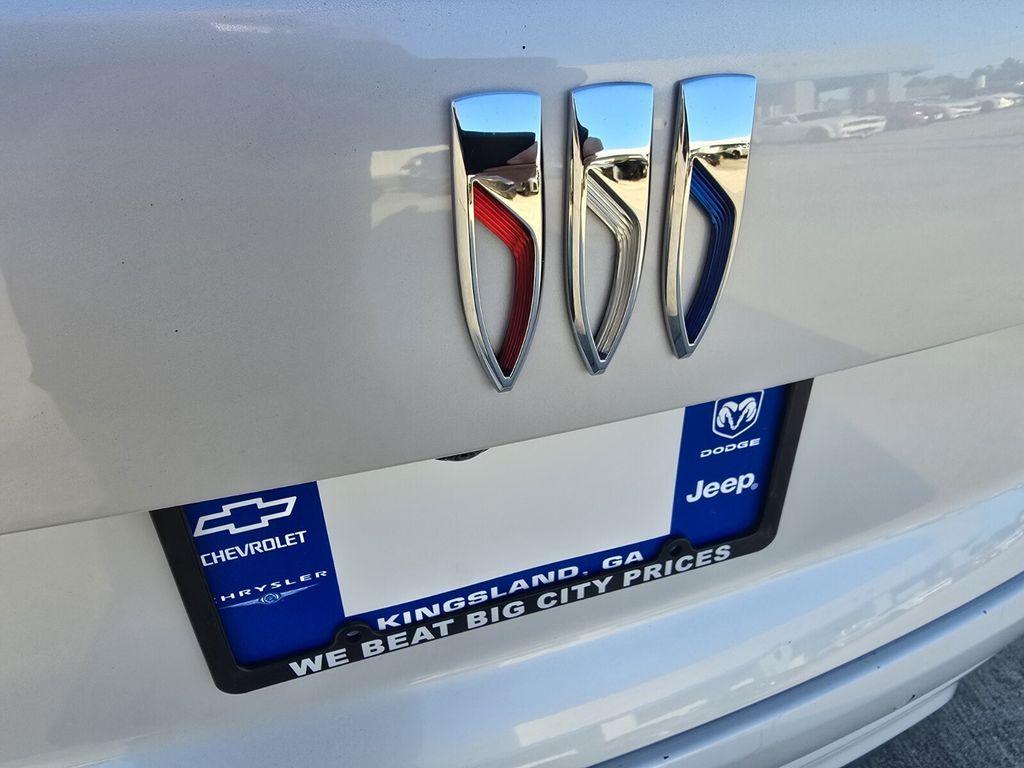 used 2025 Buick Envision car, priced at $38,390