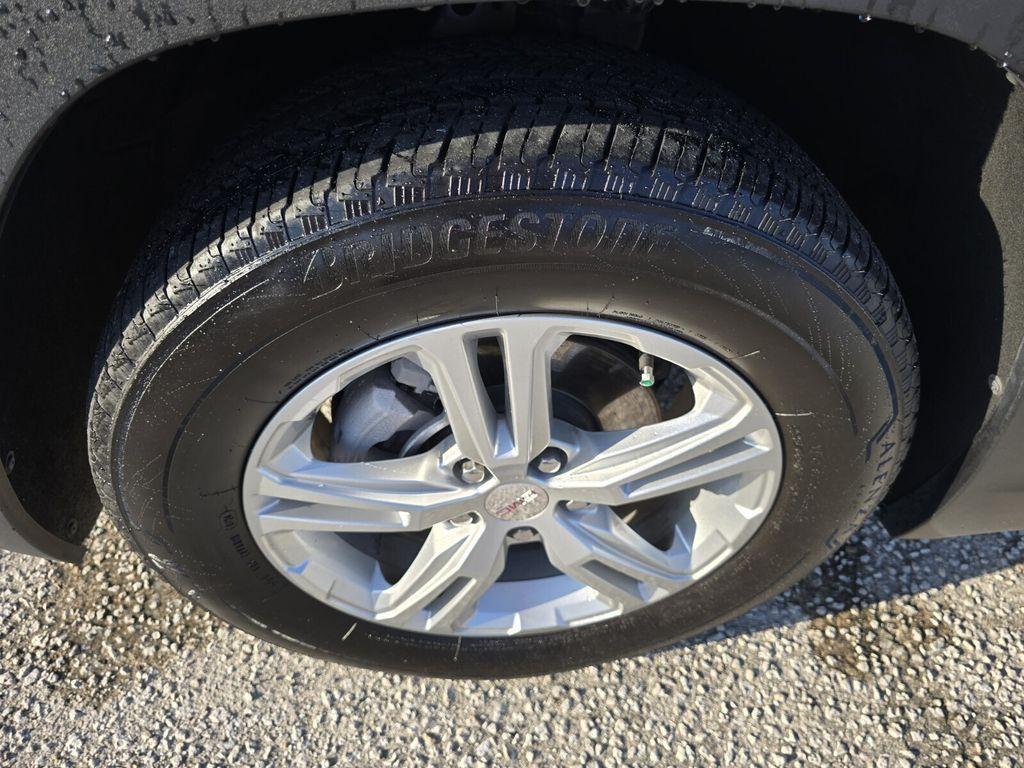 used 2024 GMC Terrain car, priced at $26,607