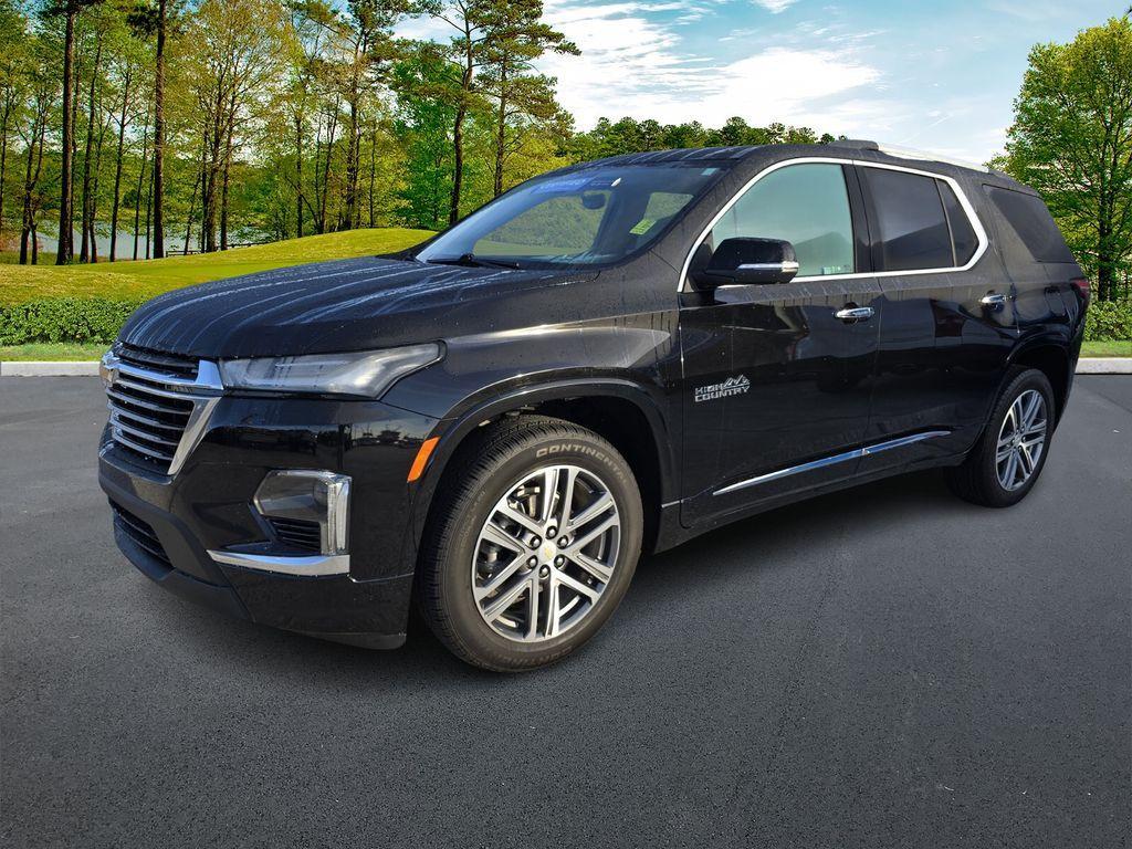 used 2023 Chevrolet Traverse car, priced at $40,631