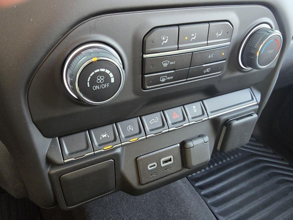 used 2024 Chevrolet Silverado 1500 car, priced at $40,995