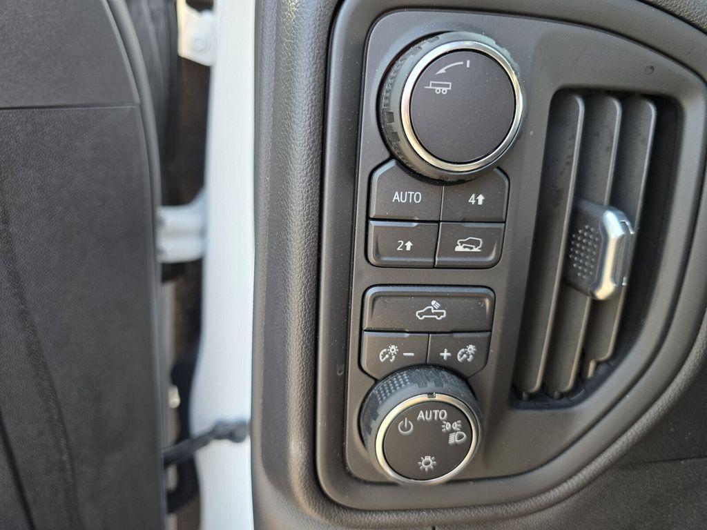 used 2024 Chevrolet Silverado 1500 car, priced at $40,995