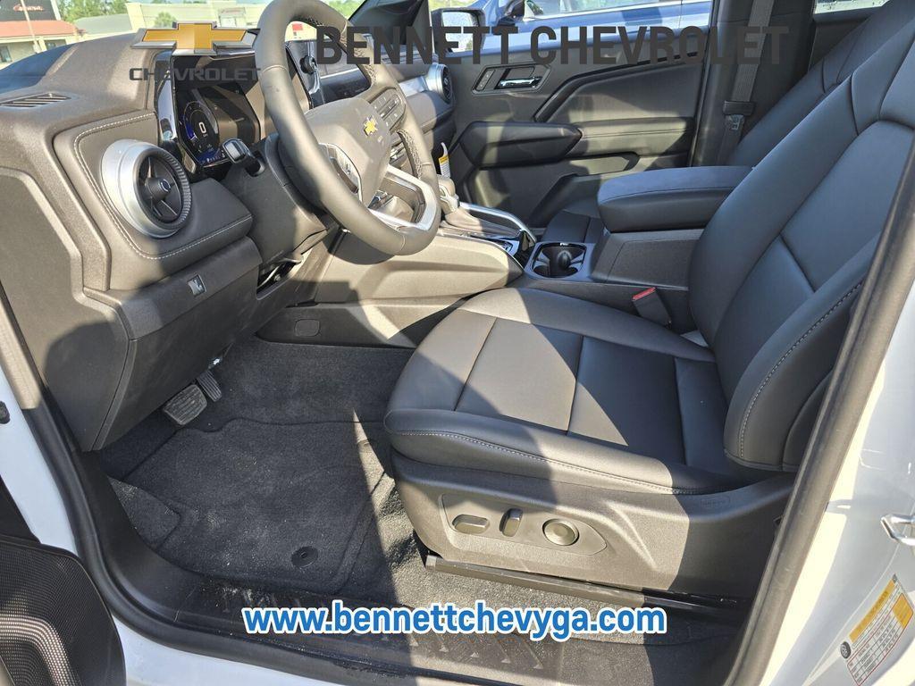 new 2025 Chevrolet Colorado car, priced at $41,005