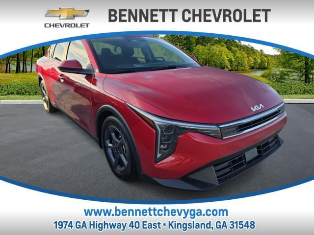 used 2025 Kia K4 car