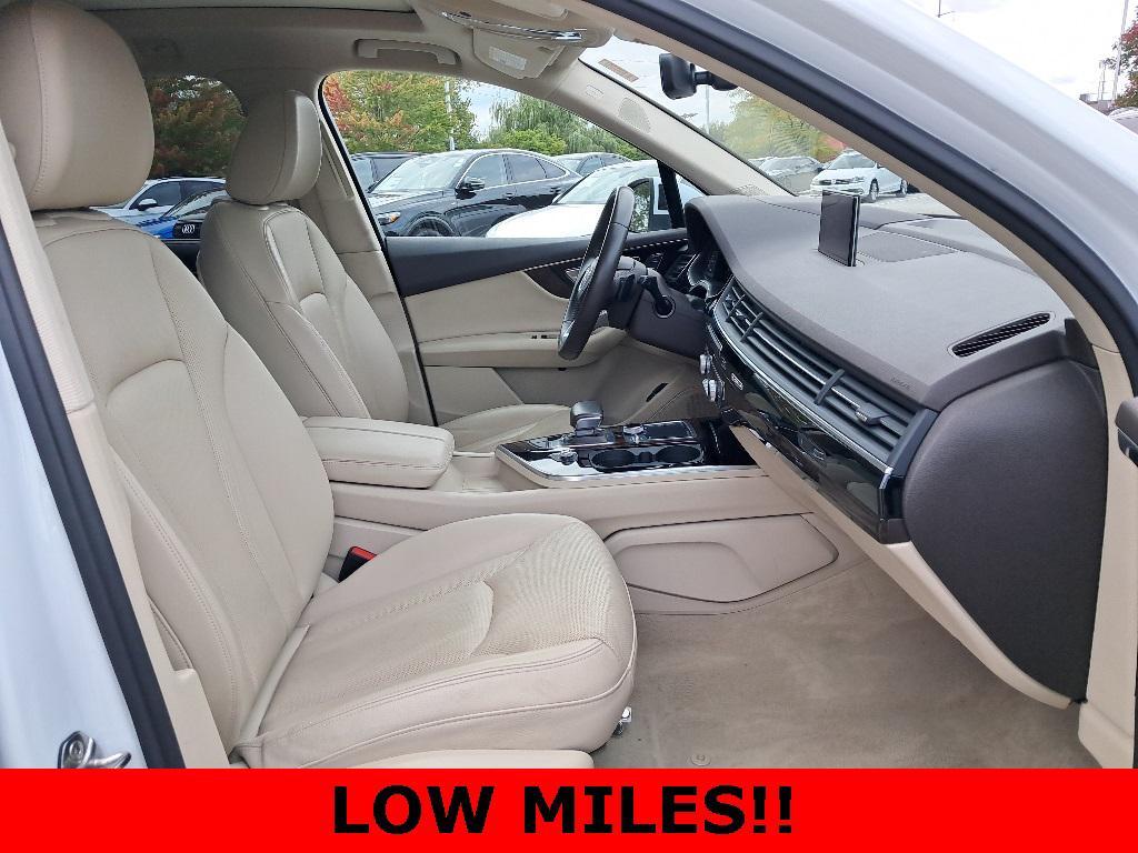 used 2018 Audi Q7 car, priced at $27,689