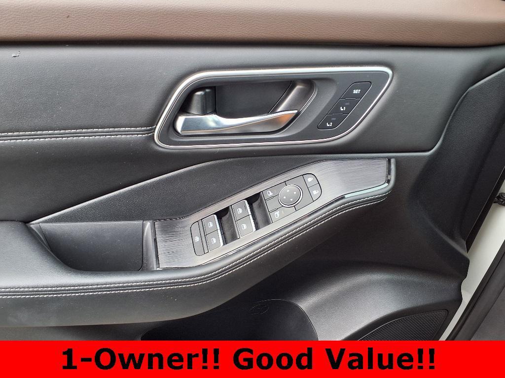 used 2021 Nissan Rogue car, priced at $23,263