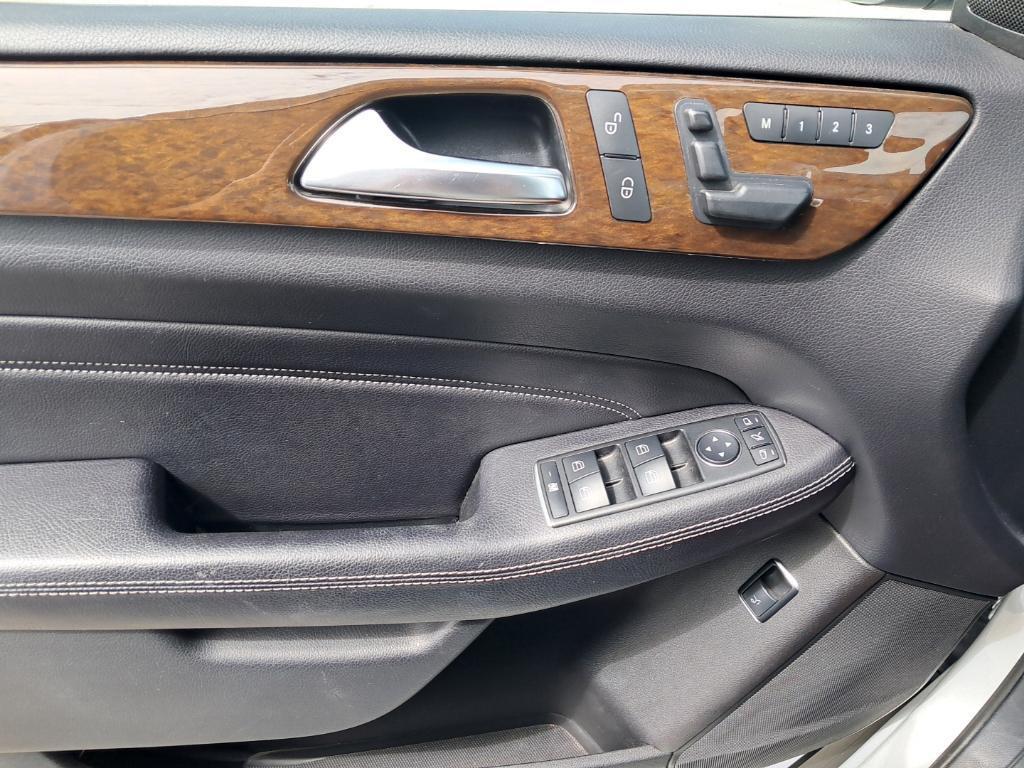 used 2015 Mercedes-Benz M-Class car, priced at $10,735