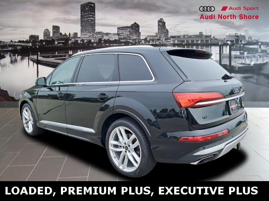 new 2025 Audi Q7 car, priced at $76,350