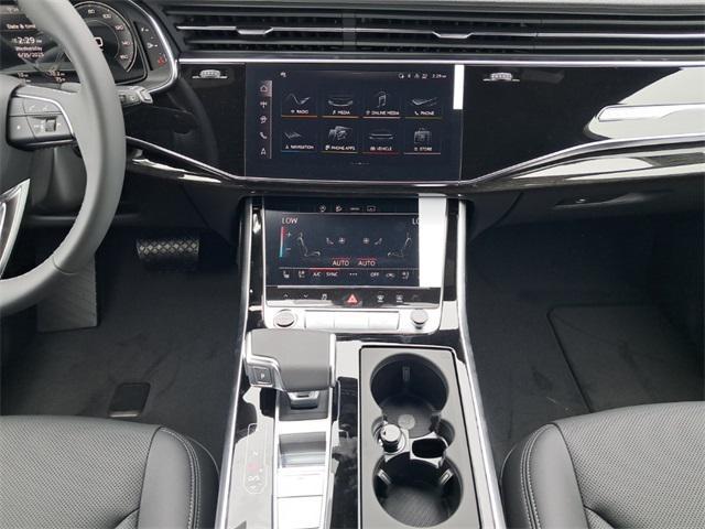 new 2025 Audi Q7 car, priced at $76,350