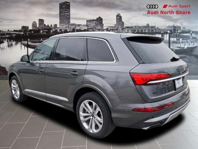 new 2025 Audi Q7 car, priced at $74,875