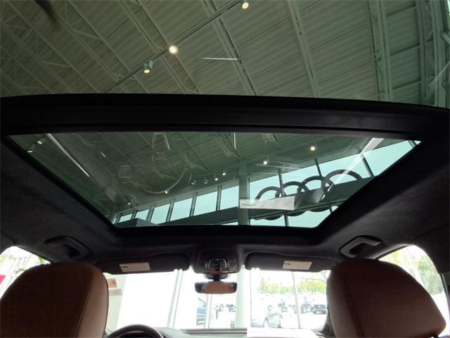 new 2025 Audi Q7 car, priced at $87,790