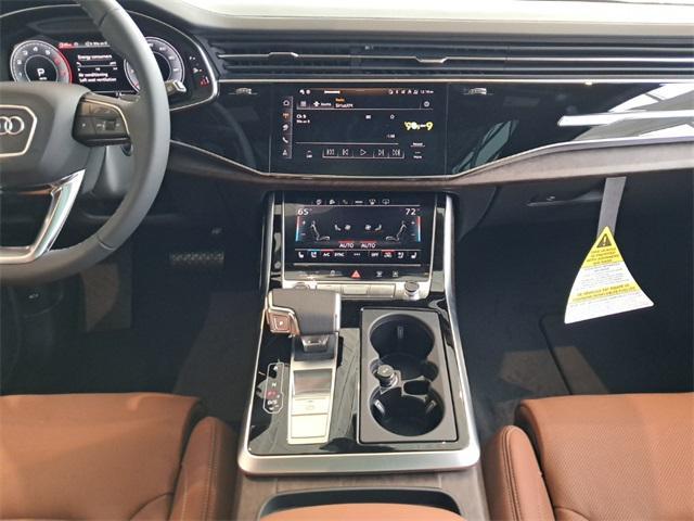 new 2025 Audi Q7 car, priced at $87,790