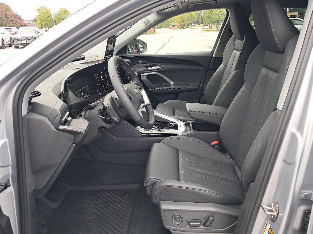 new 2025 Audi Q5 car