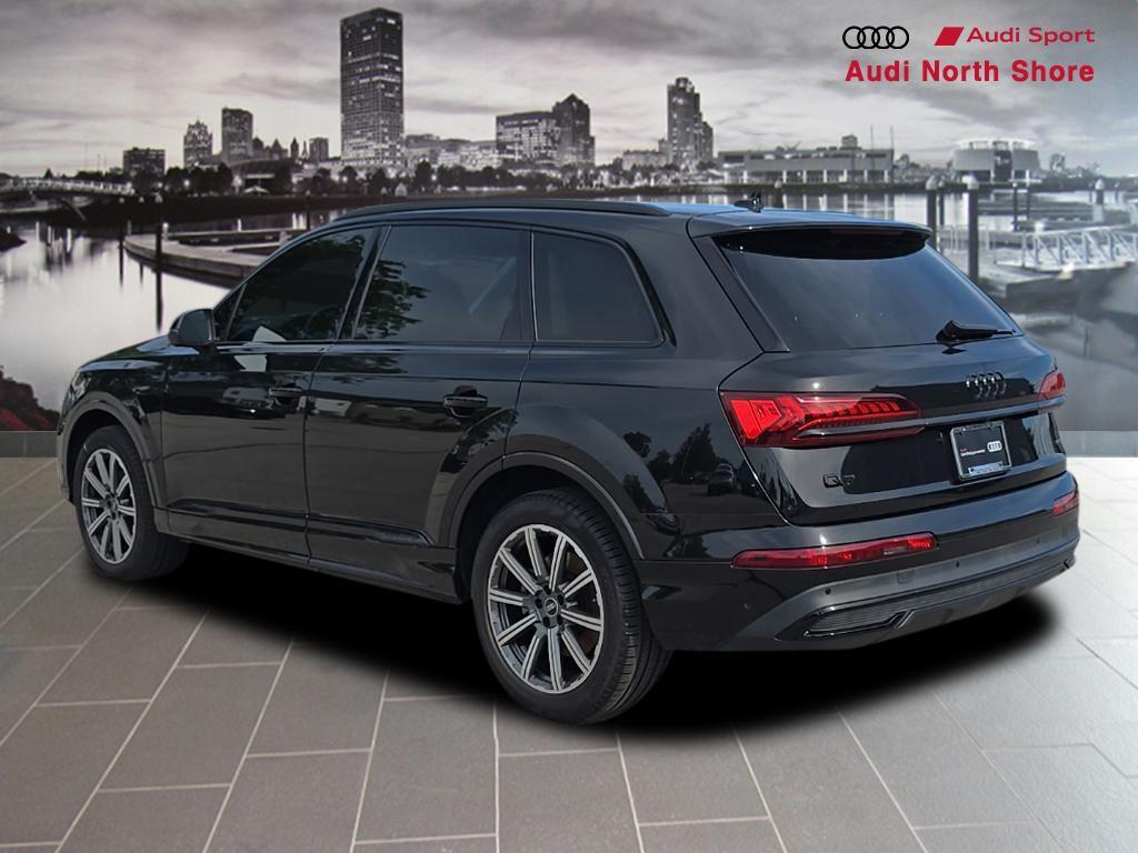 used 2022 Audi Q7 car, priced at $42,329