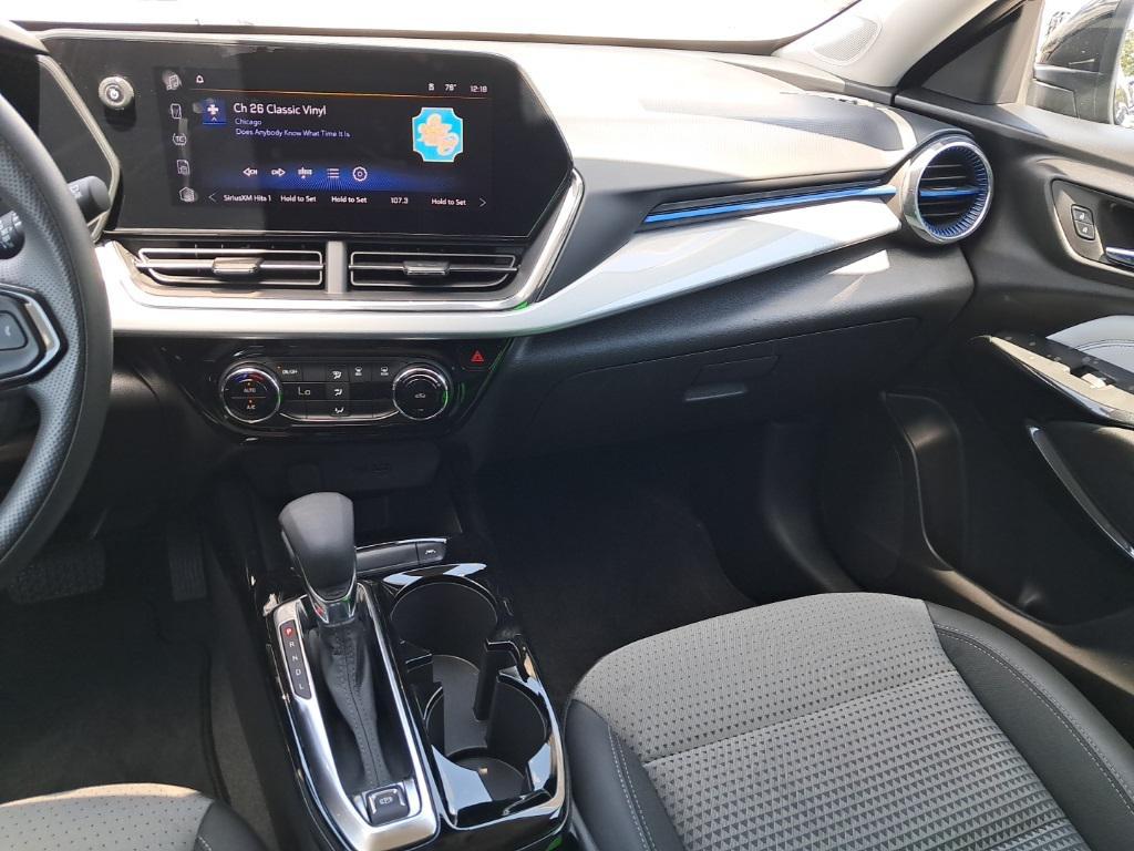 used 2025 Chevrolet Trax car, priced at $22,999