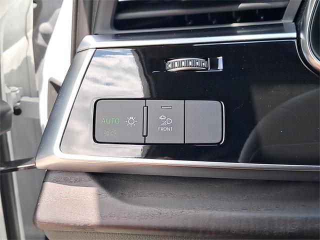 used 2023 Audi Q7 car, priced at $55,399