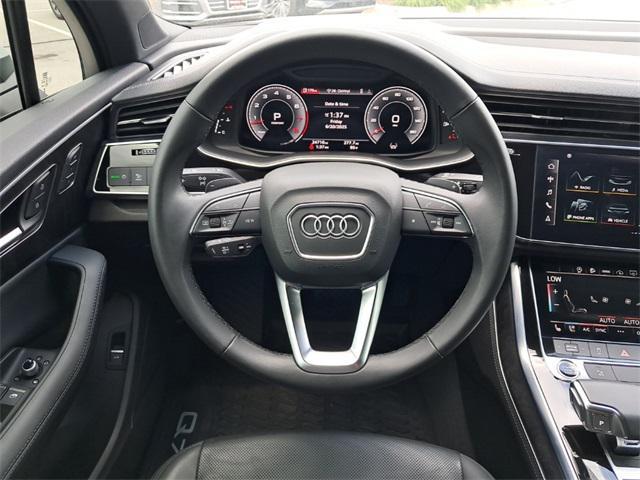 used 2023 Audi Q7 car, priced at $55,399