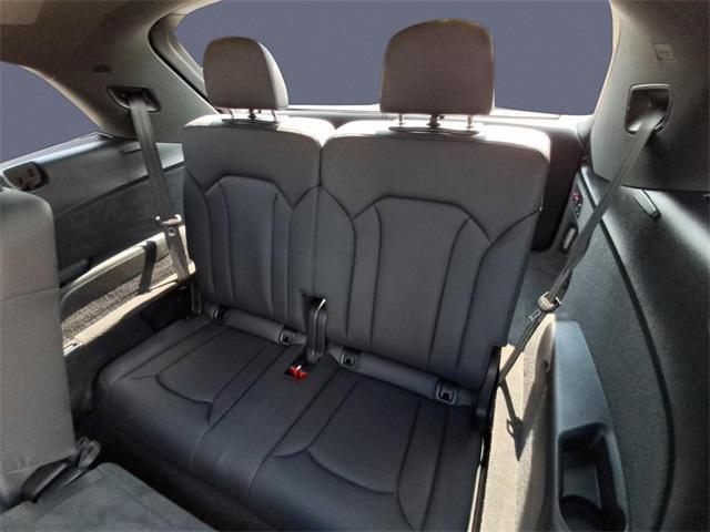 used 2023 Audi Q7 car