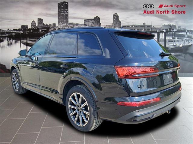 used 2023 Audi Q7 car