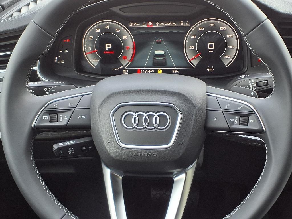 new 2026 Audi Q7 car, priced at $78,295