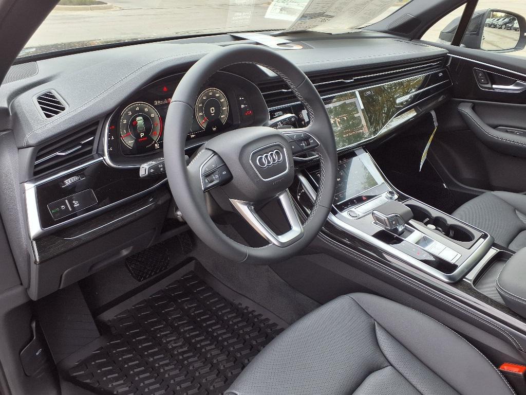 new 2026 Audi Q7 car, priced at $78,295