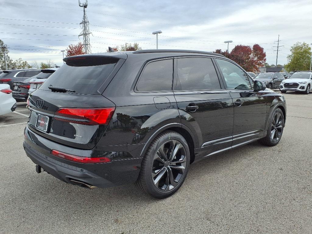new 2026 Audi Q7 car, priced at $78,295