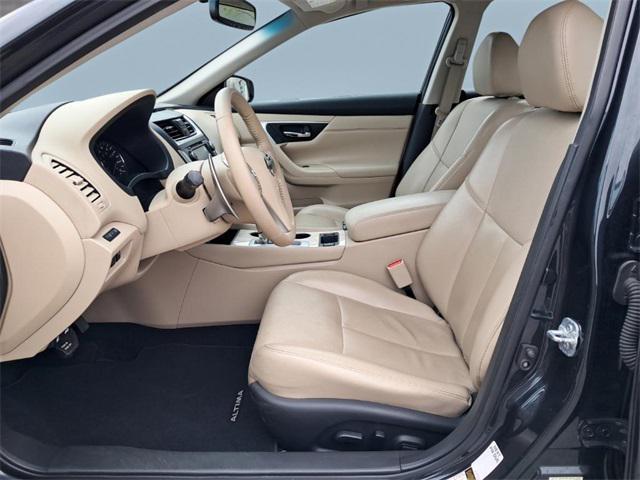 used 2017 Nissan Altima car