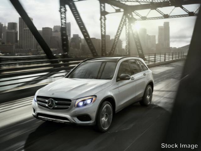 used 2017 Mercedes-Benz GLC 300 car