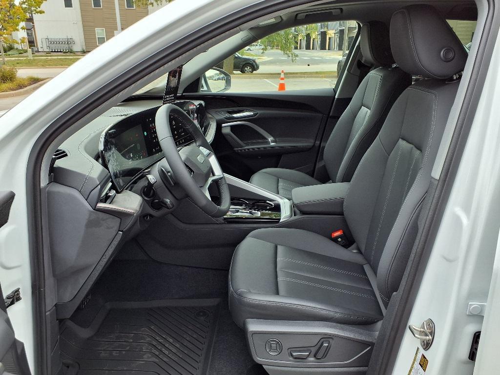 new 2025 Audi Q5 car, priced at $57,390