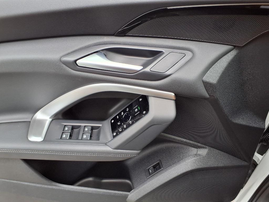 new 2025 Audi Q5 car, priced at $57,390