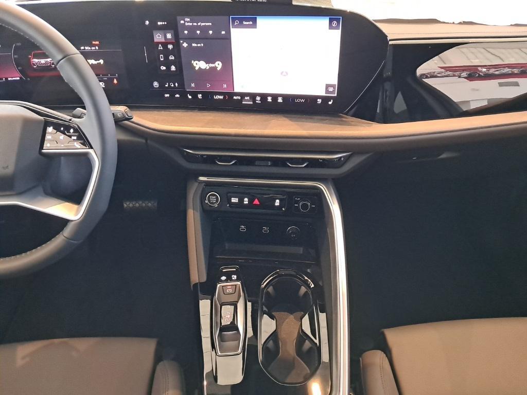 new 2025 Audi Q5 car, priced at $61,695