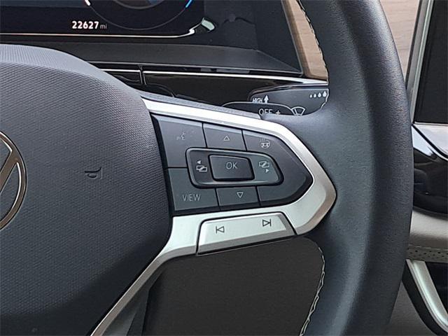 used 2024 Volkswagen Atlas car, priced at $38,499