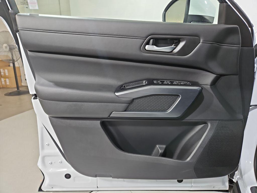 new 2025 Nissan Pathfinder car, priced at $38,341