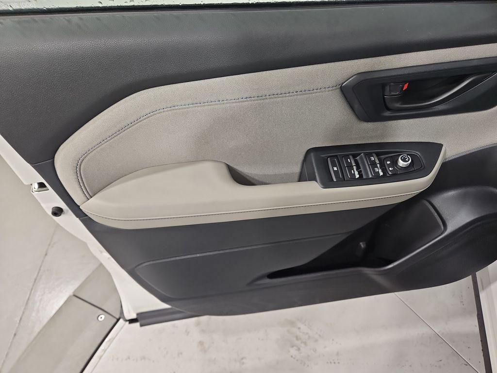 new 2025 Subaru Forester car, priced at $33,541