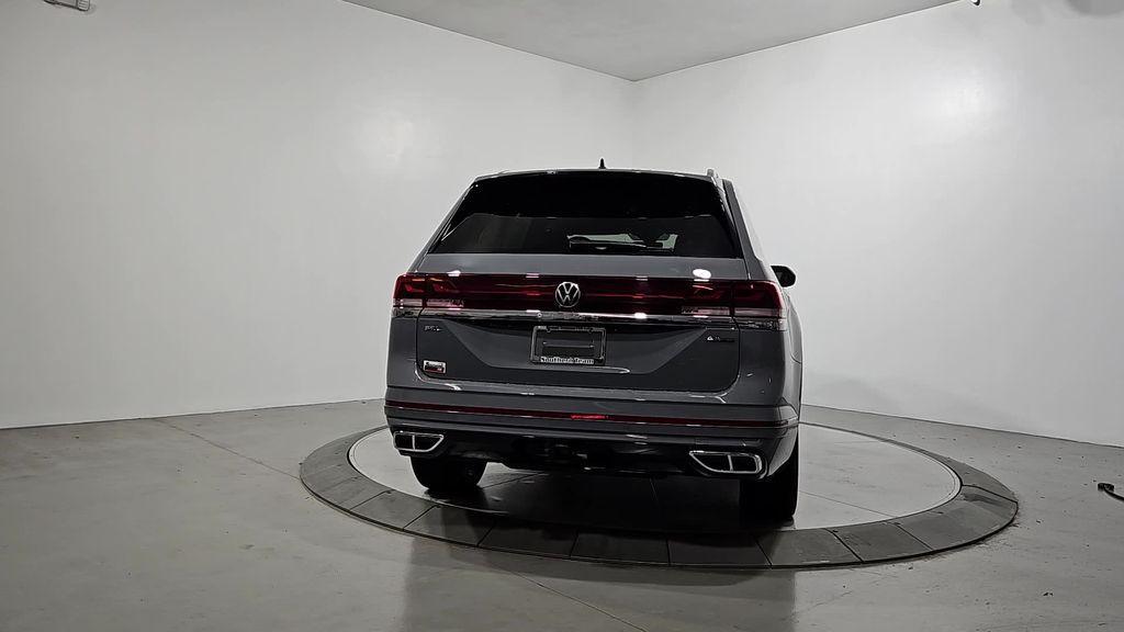 new 2026 Volkswagen Atlas car, priced at $54,831