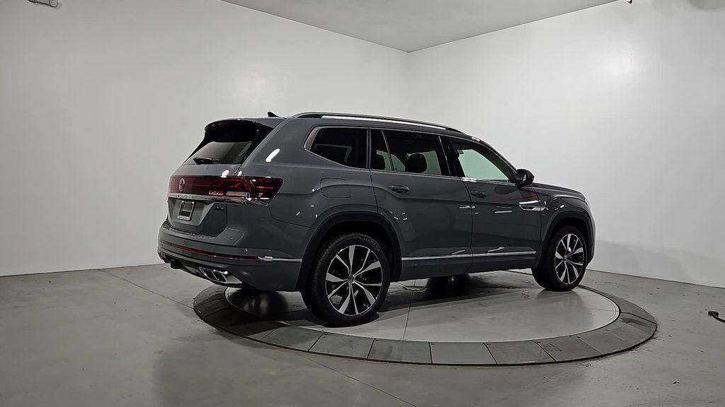 new 2026 Volkswagen Atlas car, priced at $54,831