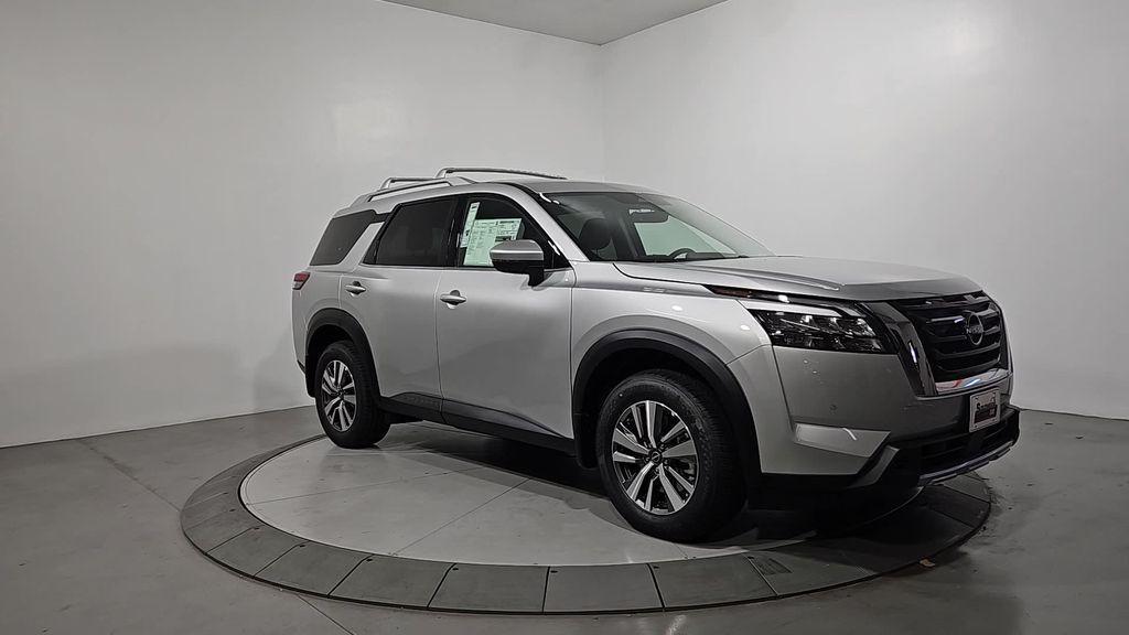 new 2025 Nissan Pathfinder car, priced at $38,494