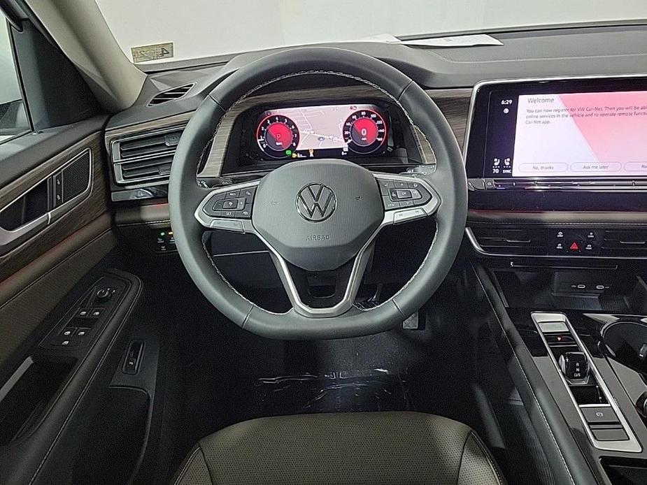 new 2024 Volkswagen Atlas car, priced at $46,157