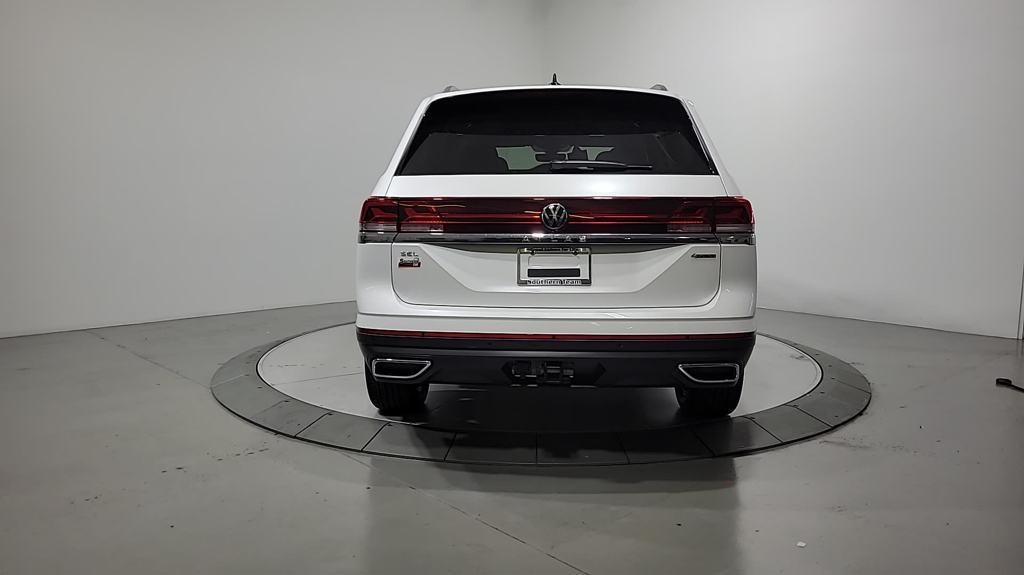 new 2024 Volkswagen Atlas car, priced at $46,157