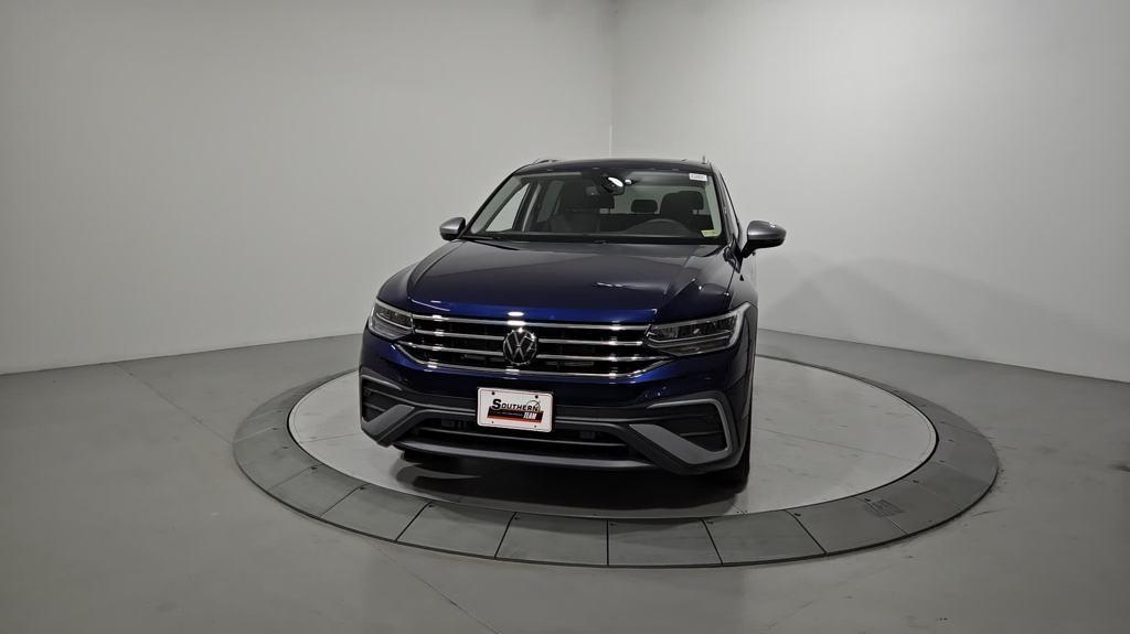 new 2024 Volkswagen Tiguan car, priced at $32,026