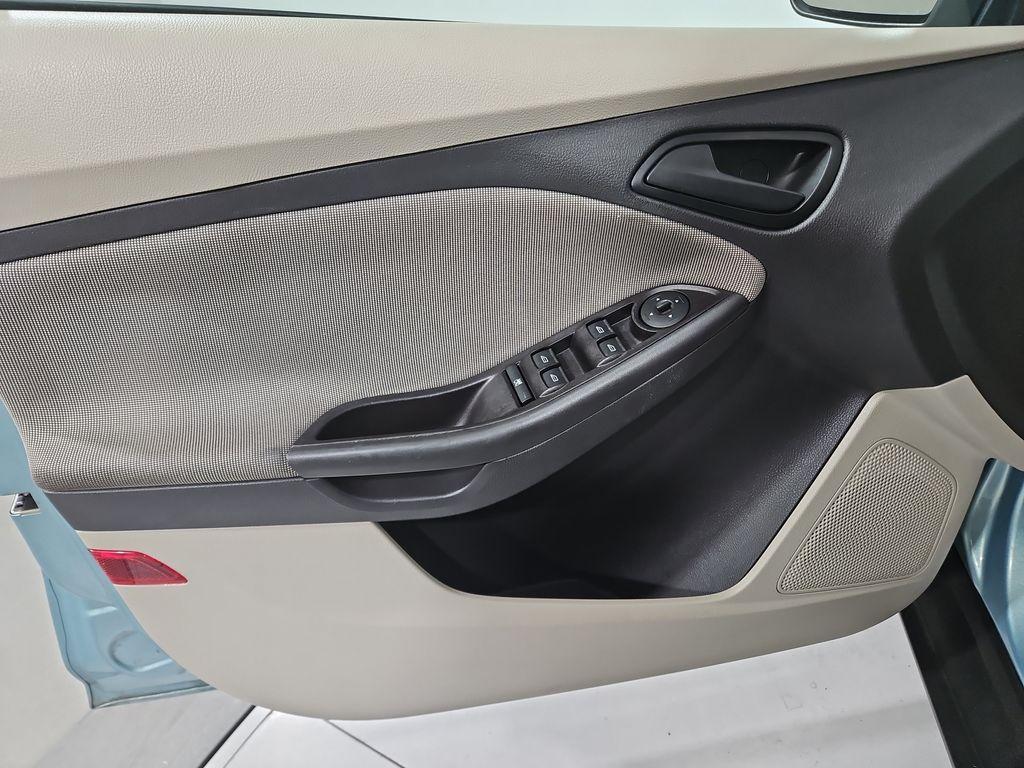 used 2012 Ford Focus car, priced at $4,995