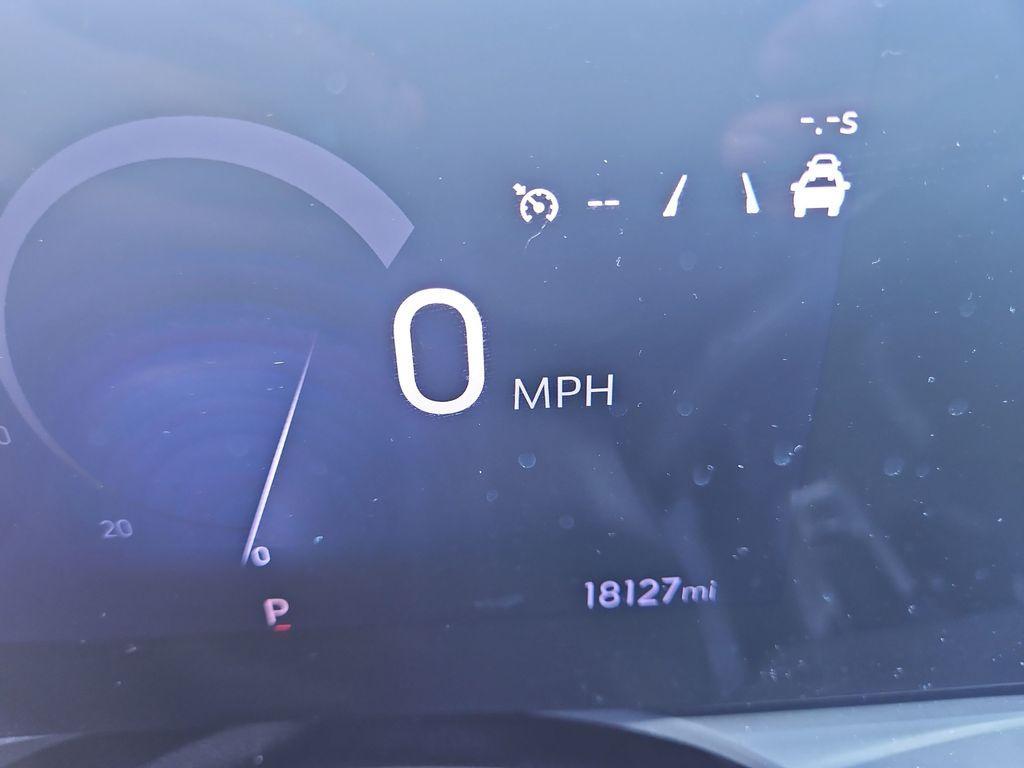used 2024 Buick Envista car, priced at $22,044