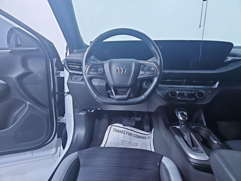 used 2024 Buick Envista car, priced at $22,044