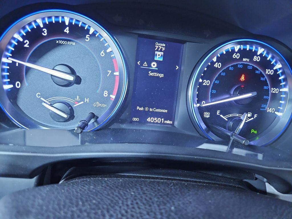 used 2014 Toyota Highlander car, priced at $23,968