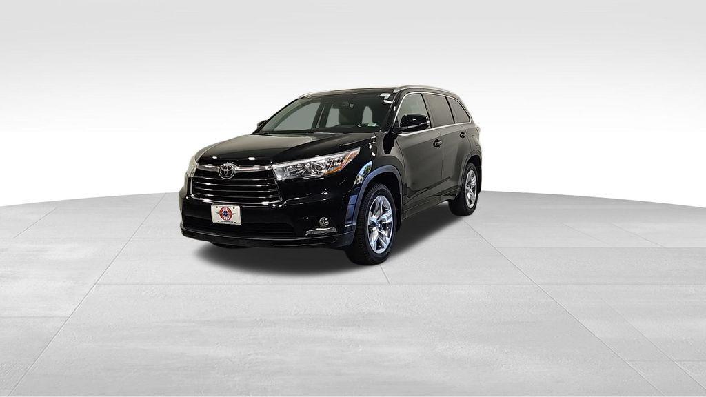 used 2014 Toyota Highlander car, priced at $23,968
